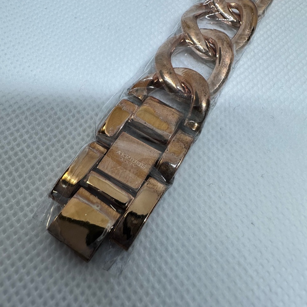 NWOT Akribos XXIV Women's Rose Gold Watch with Crystal Accents - Picture 3 of 6
